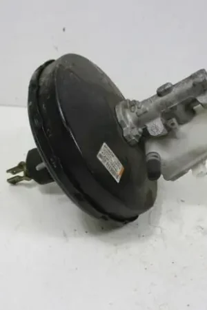 Rembekrachtiger TOYOTA Yaris (NCP1, NLP1, SCP1) Actieprijs