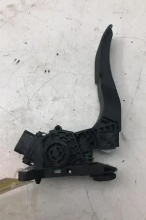 Gaspedaal MERCEDES-BENZ V-CLASS (W447) In De Mode