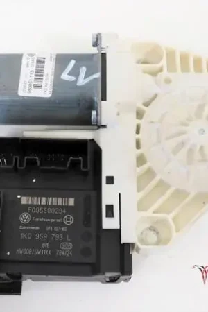 Voordeelprijs Elektrische motor raamopener VW Passat Variant (3C5)