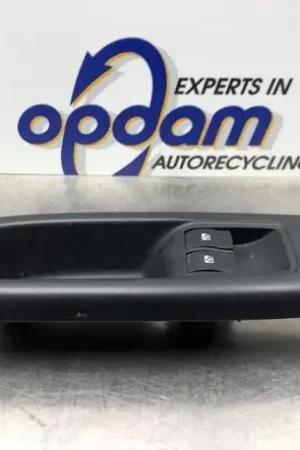 Seizoensaanbieding Schakelaar voor Elektrische Ramen RENAULT CLIO II (BB_, CB_), RENAULT THALIA I (LB_), RENAULT CLIO III (BR0/1, CR0/1)