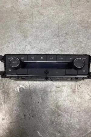 Bedieningselement verwarming & ventilatie VW POLO (AW1, BZ1) Weekendaanbieding