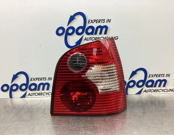 Wereldwijde Verzending Achterlicht VW POLO (9N_), VW POLO Saloon (9A4, 9A2, 9N2, 9A6)