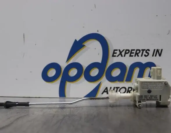 Seizoensaanbieding Stelmotor Tankklep VW GOLF V (1K1)