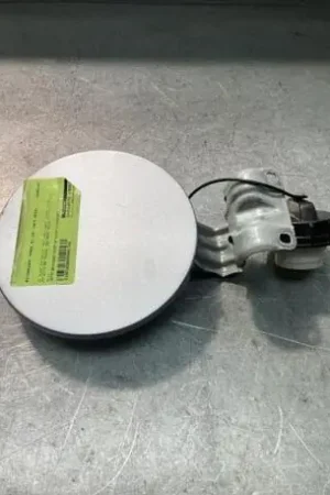 Tankklep MITSUBISHI MIRAGE / SPACE STAR Hatchback (A0_A) Gereduceerde Prijs