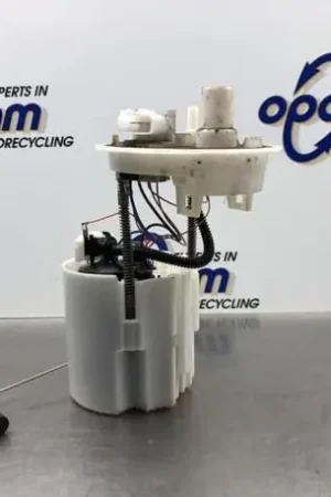 Limited Edition Brandstofpomp OPEL INSIGNIA A Sports Tourer (G09)