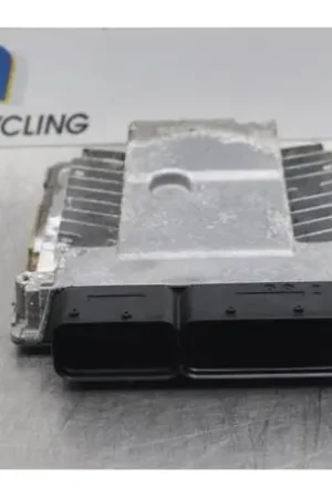 Koop Online Regeleenheid motoregeling VW PASSAT Variant (3C5), VW PASSAT B7 Estate Van (365)