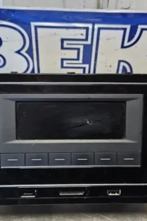 Gecertificeerd Radio VW MULTIVAN V (7HM, 7HN, 7HF, 7EF, 7EM, 7EN)