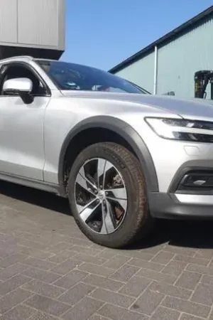 Asaandrijving VOLVO V60 II (225) Hete Deal