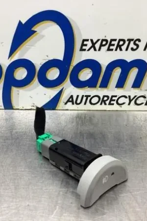 Op = Op Schakelaar voor Mistlichten HYUNDAI ACCENT III Saloon (MC)