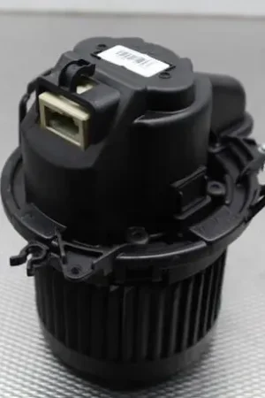 Seizoensaanbieding Elektrische motor interieurventilatie RENAULT CLIO IV (BH_), RENAULT CLIO III (BR0/1, CR0/1), RENAULT CAPTUR I (J5_, H5_)