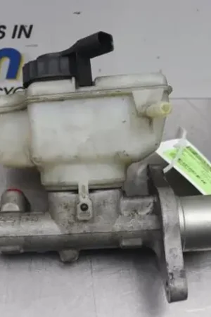 Hoofdremcilinder VW CADDY III Box Body/MPV (2KA, 2KH, 2CA, 2CH) Lage Kosten