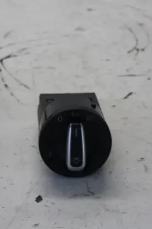 Bestel Nu Lichtschakelaar VW POLO (6R1, 6C1), VW POLO Van (6R)