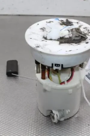 Populair Brandstofpomp FORD FIESTA VI (CB1, CCN)