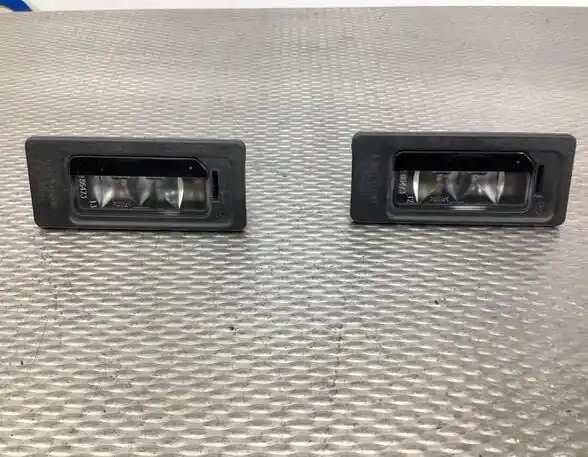 Dagaanbieding Kentekenlamp VW TOURAN (1T3), VW TOURAN VAN (1T3), VW TOURAN (1T1, 1T2), VW TOURAN (5T1)