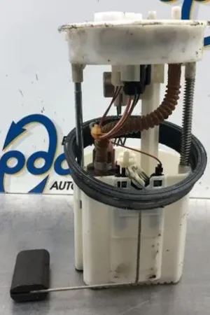 Koop Online Brandstofpomp VW FOX Hatchback (5Z1, 5Z3, 5Z4)