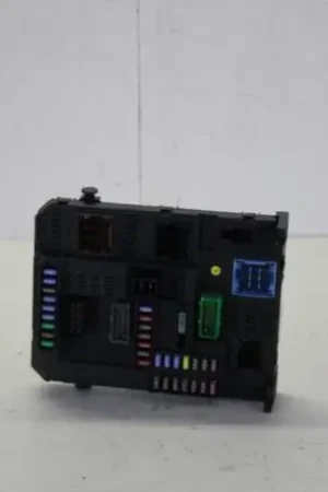 Zekeringkast PEUGEOT 208 I (CA_, CC_), CITROËN C4 CACTUS Koopje