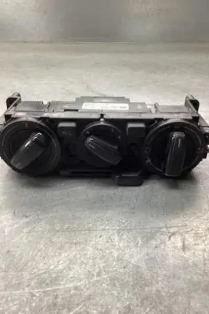 Flitsaanbieding Bedieningselement verwarming & ventilatie VW UP! (121, 122, BL1, BL2, BL3, 123), VW LOAD UP (121, 122, BL1, BL2)